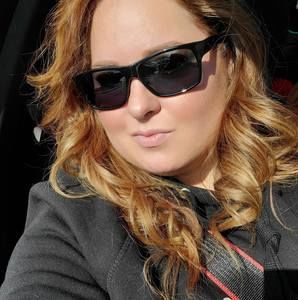 Meet your Posher, Estelle